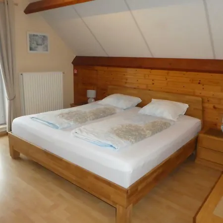 Pimpernel Apartmán *